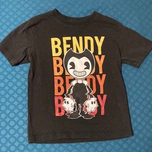 🌺 3/$12 Bendy short sleeved shirt, size XS